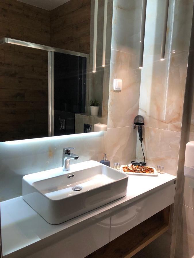Lux Apartman 33 كراغوييفاك المظهر الخارجي الصورة
